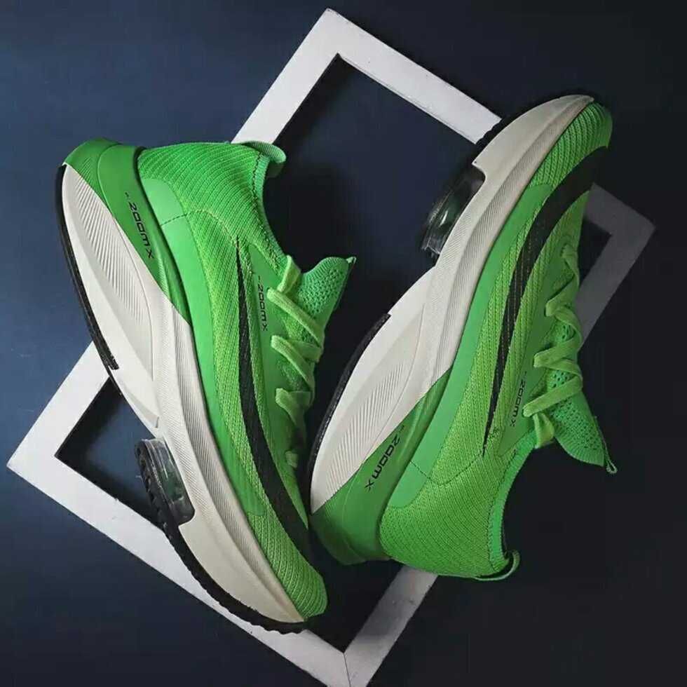 Кросівки зелені в стилі  Air Zoom Alphafly Next