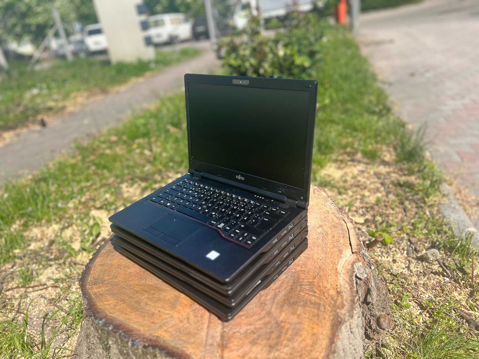 Ноутбук Fujitsu LIFEBOOK E548/i3-7130U/8GB DDR4+SSD256/14"/гарантія 9м