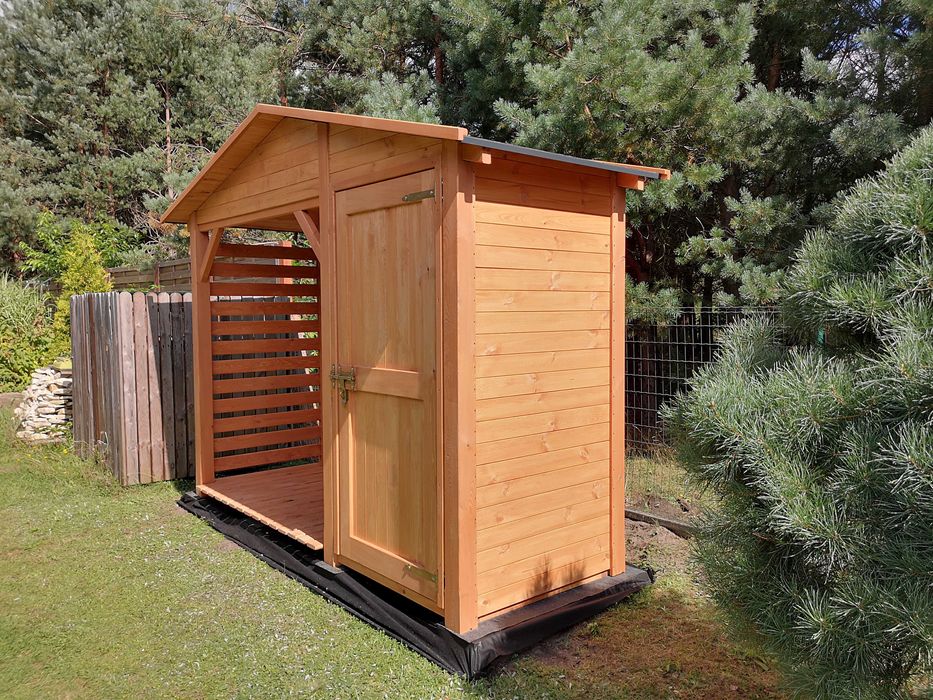 Drewutnia 2 x 1,1m + narzędziówka 1,14 x 1,1m z dachem na boki