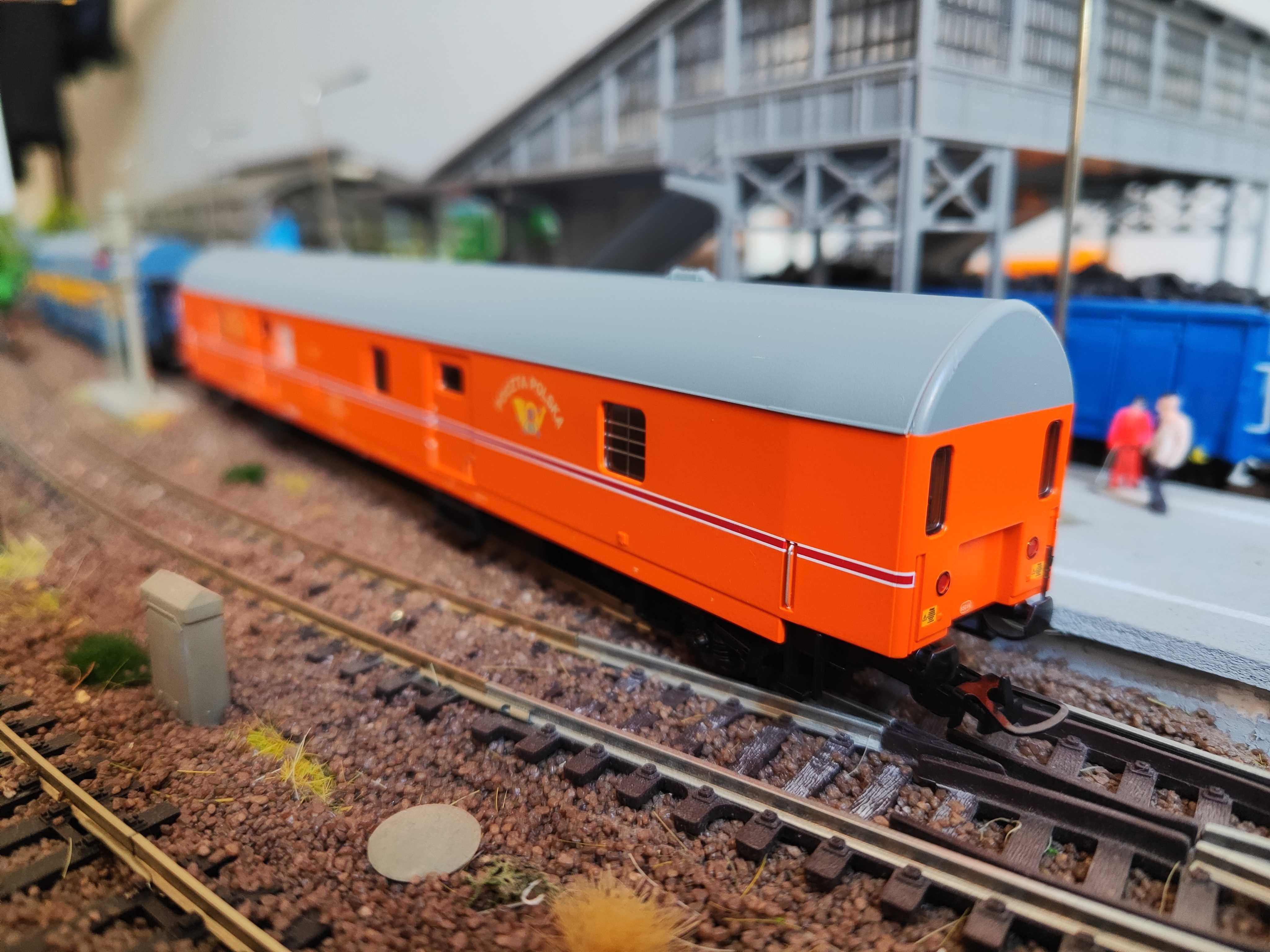 Wagon pocztowy H0 Tillig 74942