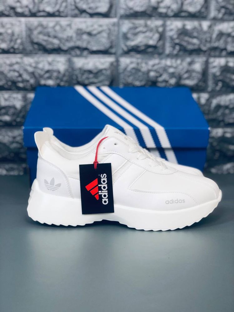 Кроссовки Адидас белые натуральная кожа білі кросівки Адідас Adidas