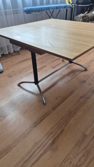 Ława stół, używana z szybą.