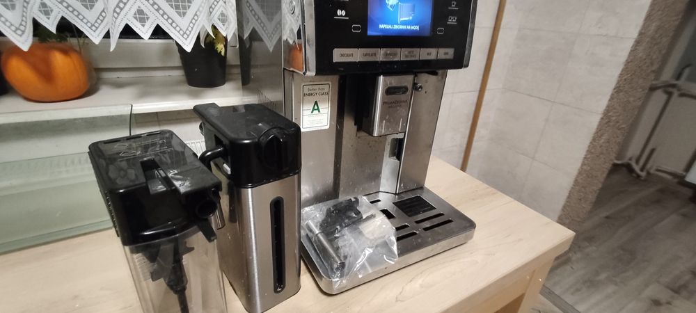 Express Delonhgi primadonna exlusive