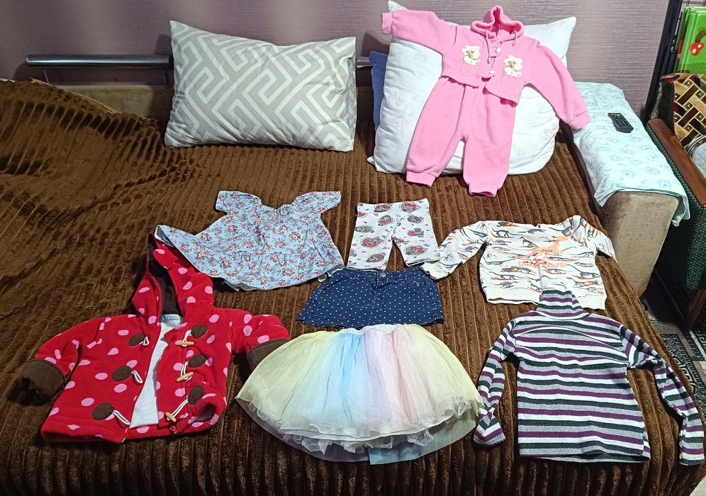 Отдам вещи на девочку 1.5 года