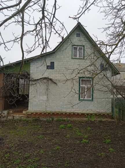 ПРОДАЮ Дача 2эт. Кирп. С Камином Свет.Вода. Рядом р.Десна и живут люди
