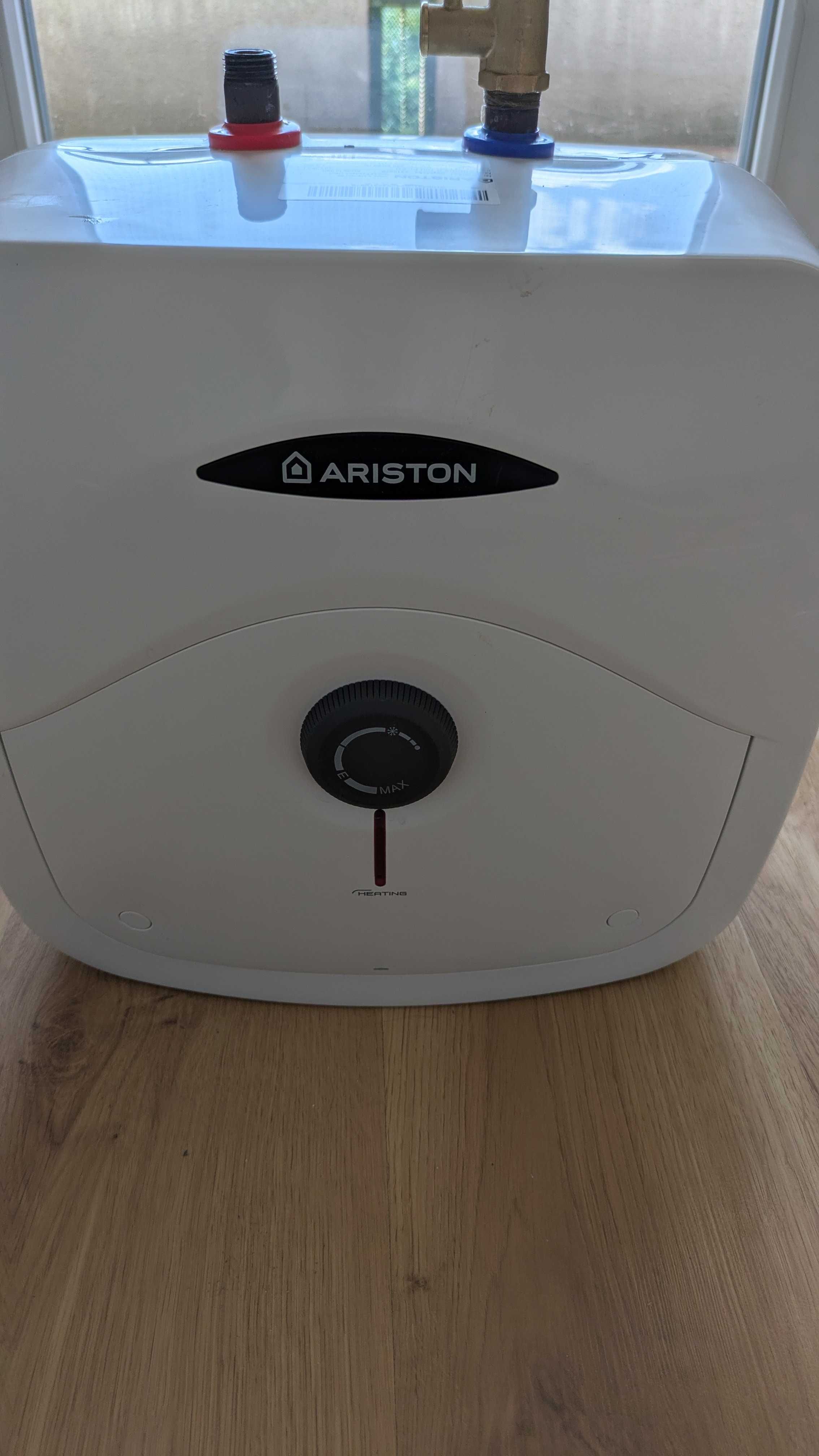Podgrzewacz wody Ariston Andris R 10U