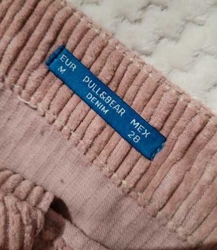 Sztruksowa spódnica na guziki pull&bear
