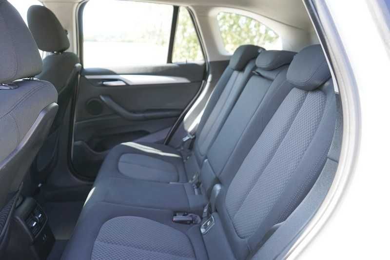 BMW X1 1.5 Hybryda Plug-in 220 KM X-drive 2021 r automat lub zamiana