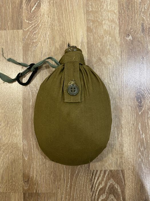 Фляга армейская --