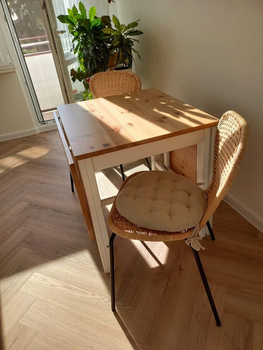 Sprzedam krzesła Ikea Alvsta