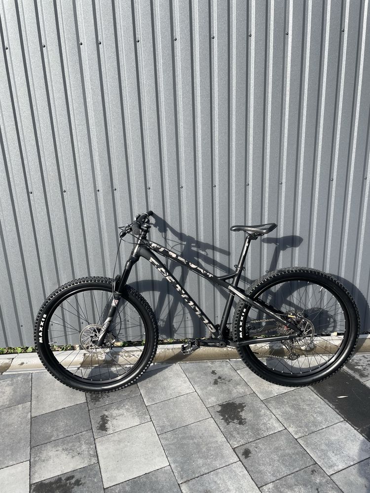 Велосипед dartmoor primal 27.5 s (rock shox, shimano, race face)