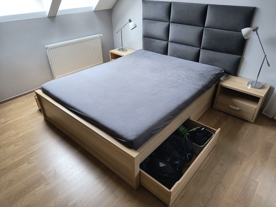 Łóżko 160x200 + stelaż + panele ścienne + 2 szafki nocne + komoda