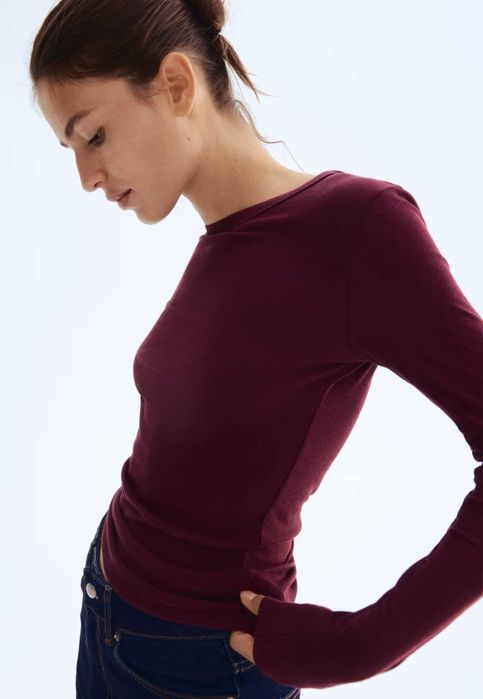 Лонгслів H&M в рубчик в наявності