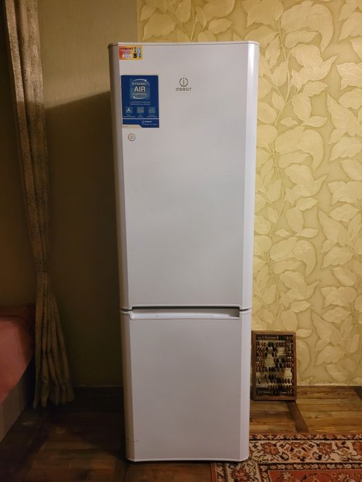 Холодильник indesit no frost