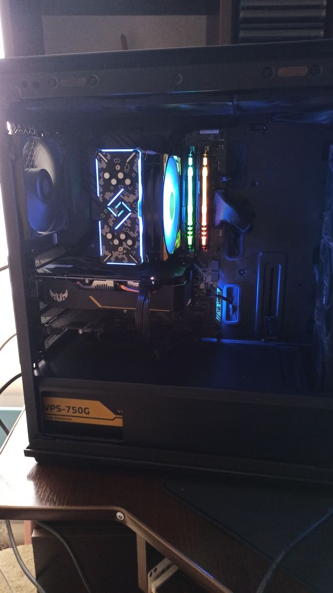 Ryzen 5 2600x, gtx1660 super, 32 gb. 3200,ssd 1tb m2, b450 Tuf gaming