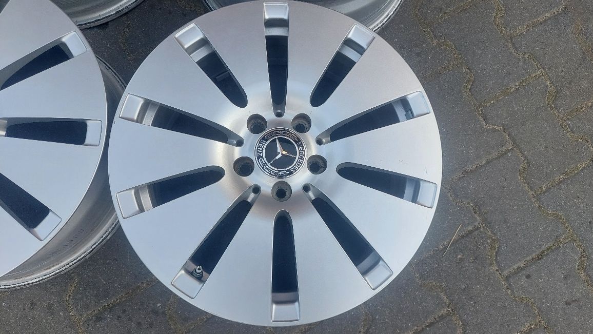 Felgi aluminiowe 17 cali 5x112 et48,5 Mercedes C klasa czujniki tpms