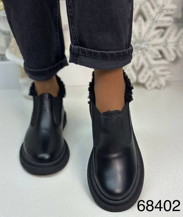 Жіночі шкіряні зимові черевики в кольорах