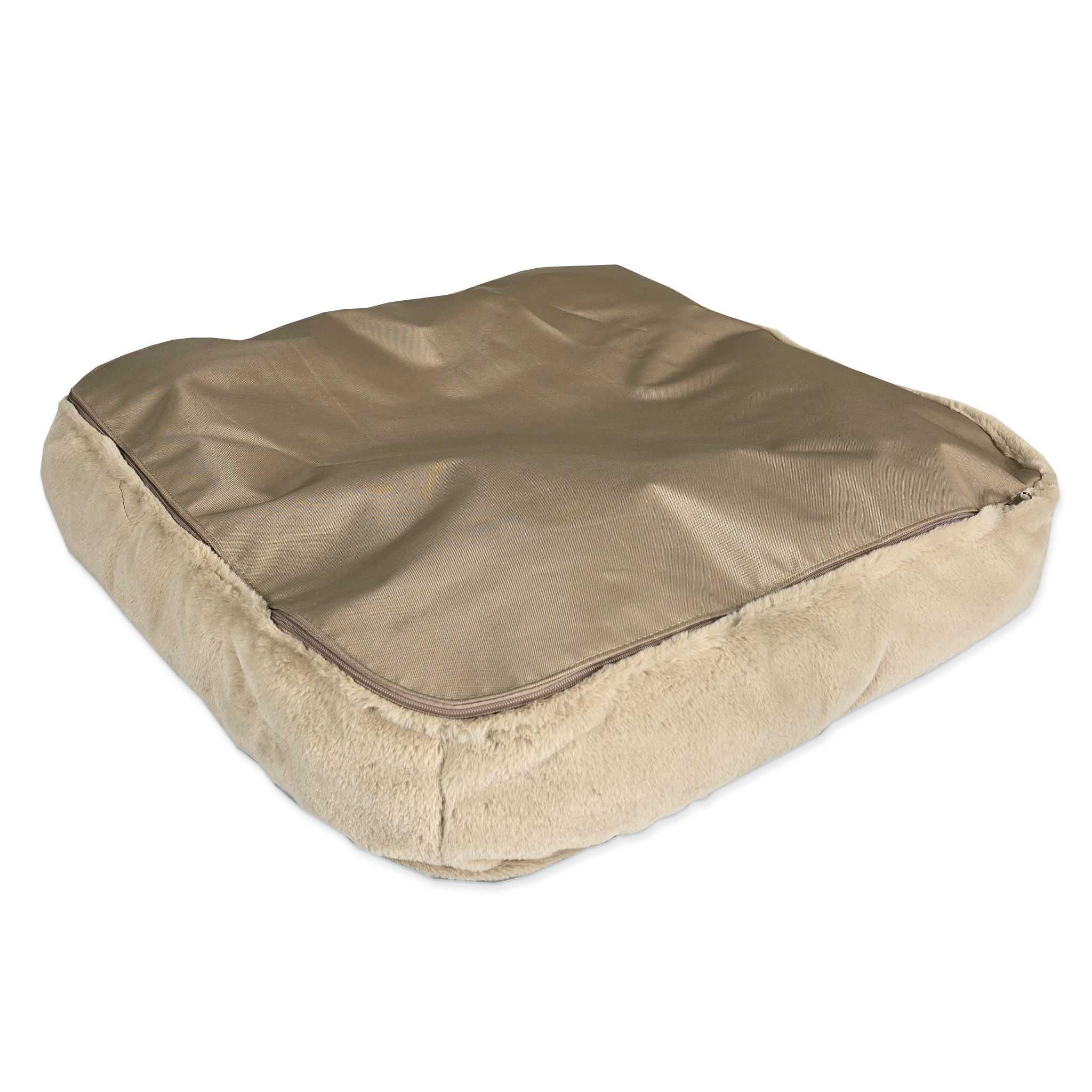 PetPuff Quadrado em Pêlo (Cama para Cães/Gatos)