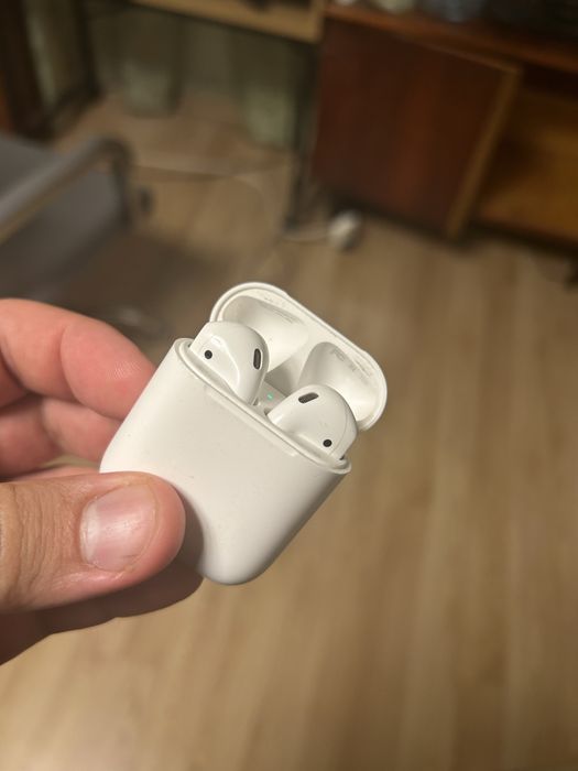 Airpods 2 Б/В 100% оригінал з коробкою