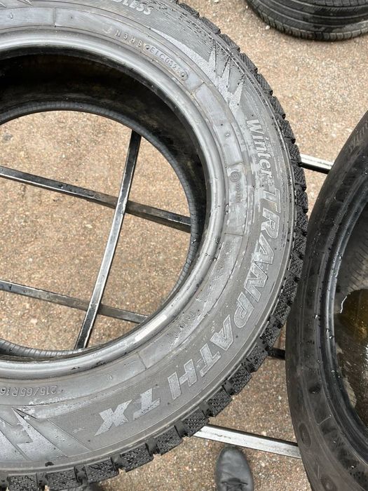 Шины БУ 215 65 R 16 TOYO WINTER Зимний комплект