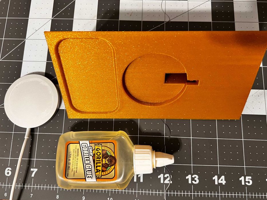 Stojak / Uchwyt / Ładowarka na biurko dla iPhone z MagSafe (Druk 3D)