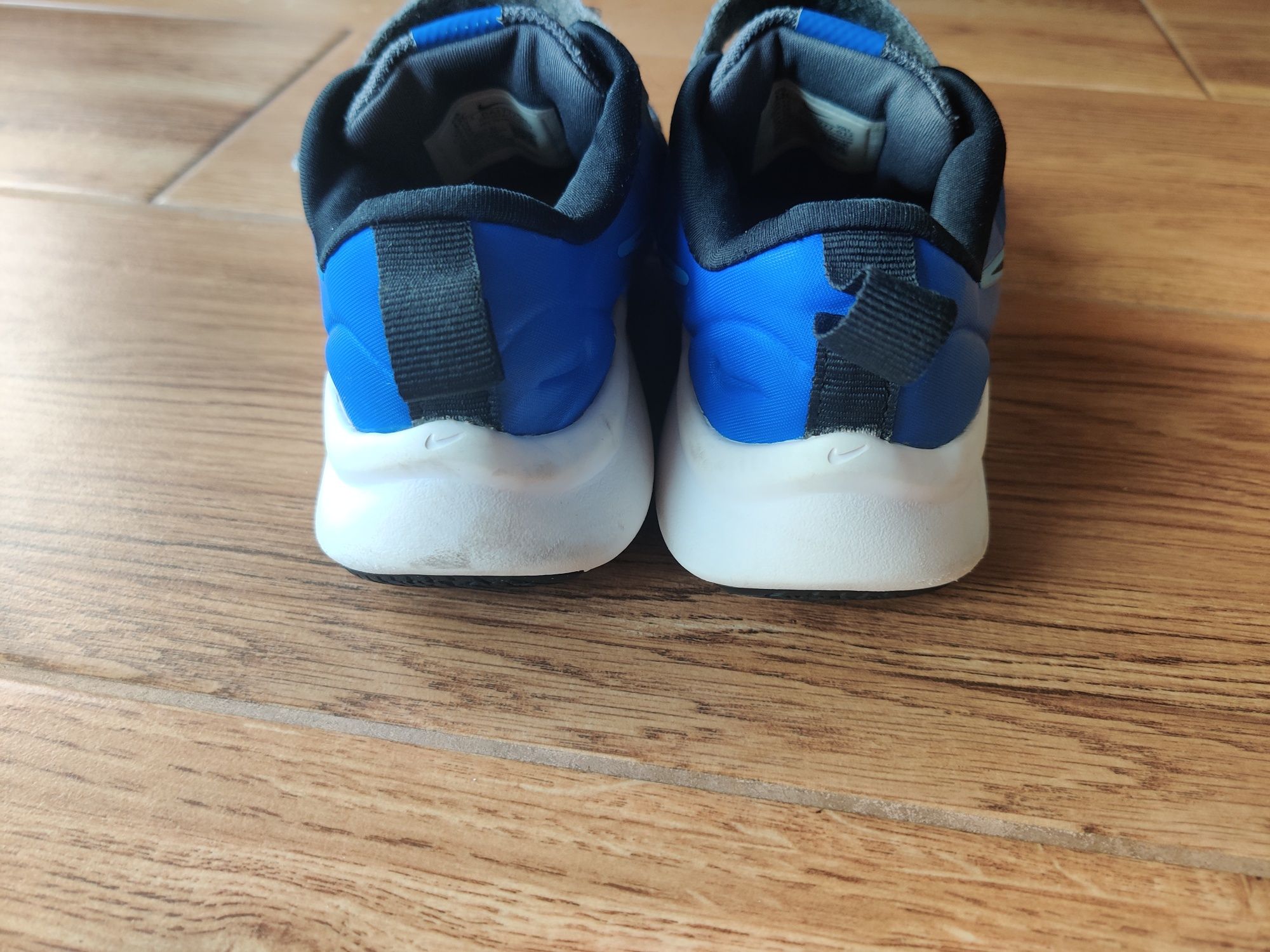 Buty sportowe Nike rozmiar 31