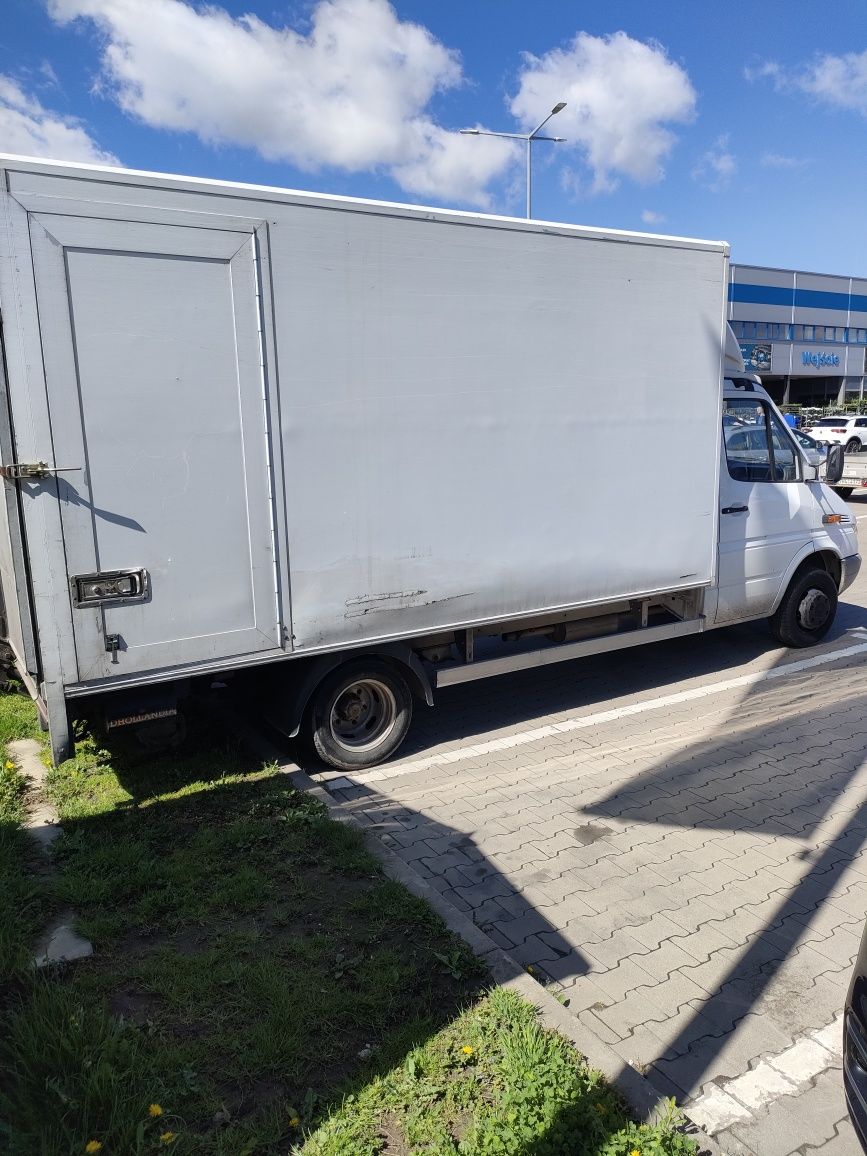Mercedes Sprinter 904