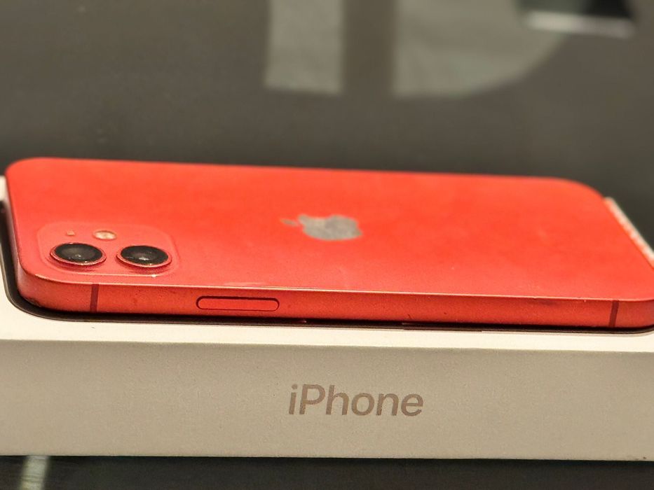 iPhone 12 usado, em excelente estado - leve já o seu!