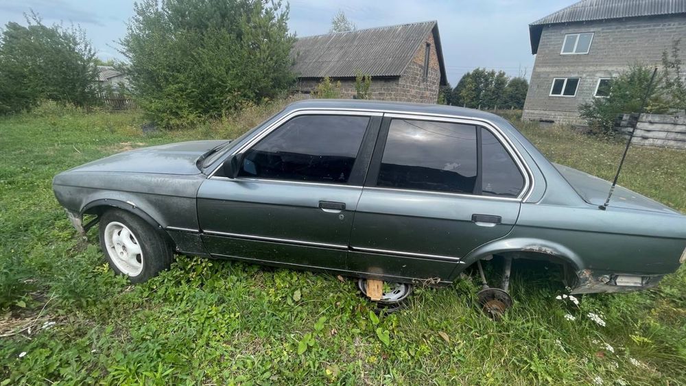 Продам бмв е30 м10б18
