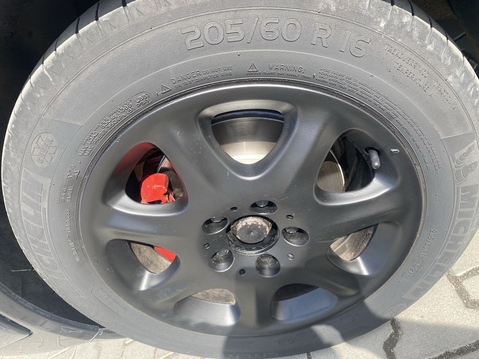 Mercedes-benz E200/ продам лупатого
