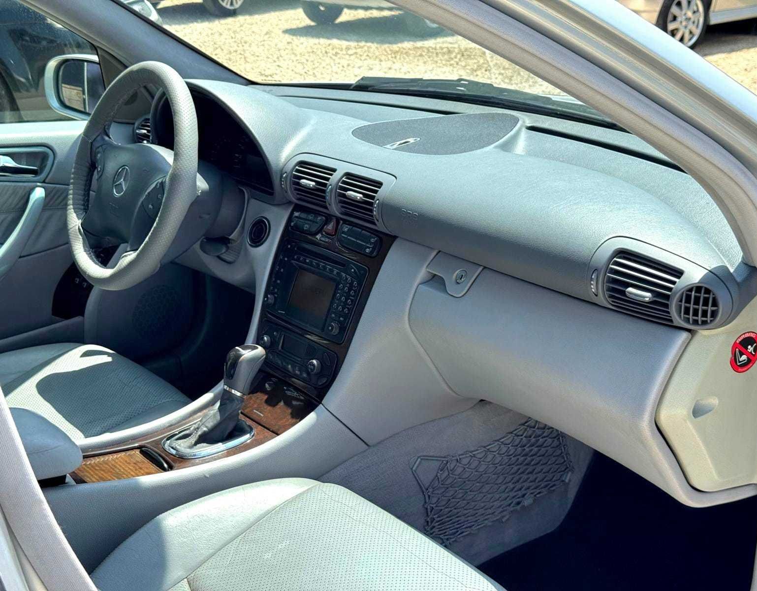 Mercedes-Benz Classe C, T-Model C270 CDi-Automático-Garantia Incluída