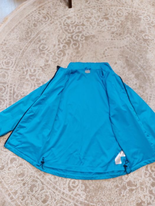 Продам куртку-вітровку Jako