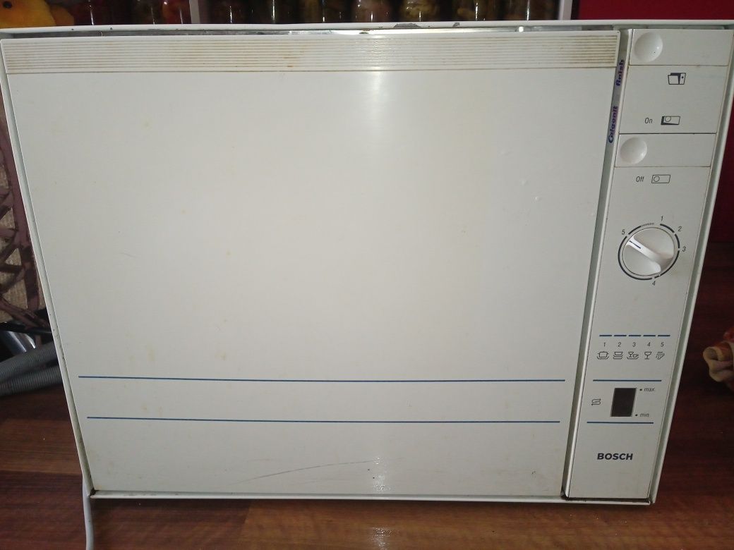 Посудомийка Bosch skt5002 на запчастини