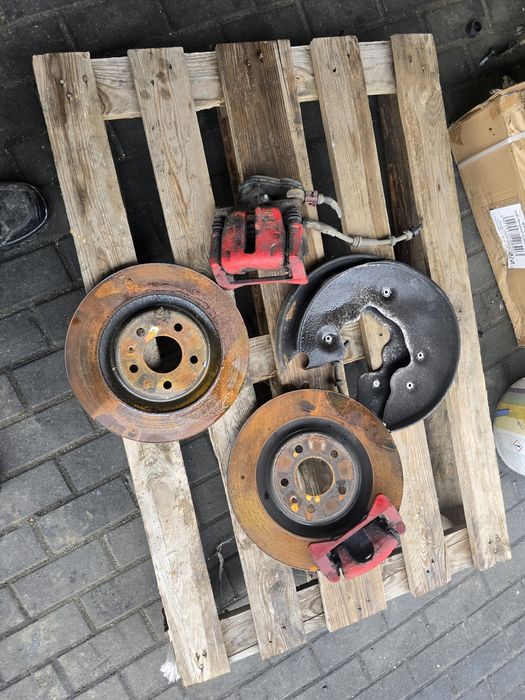 Hamulce swap tarcze zaciski audi a4 b8 a5 8t 330 wentyl