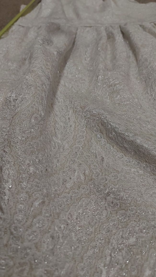 Sukienka żakardowa srebrna S 36 vintage styl dla amerykańskiego butiqu