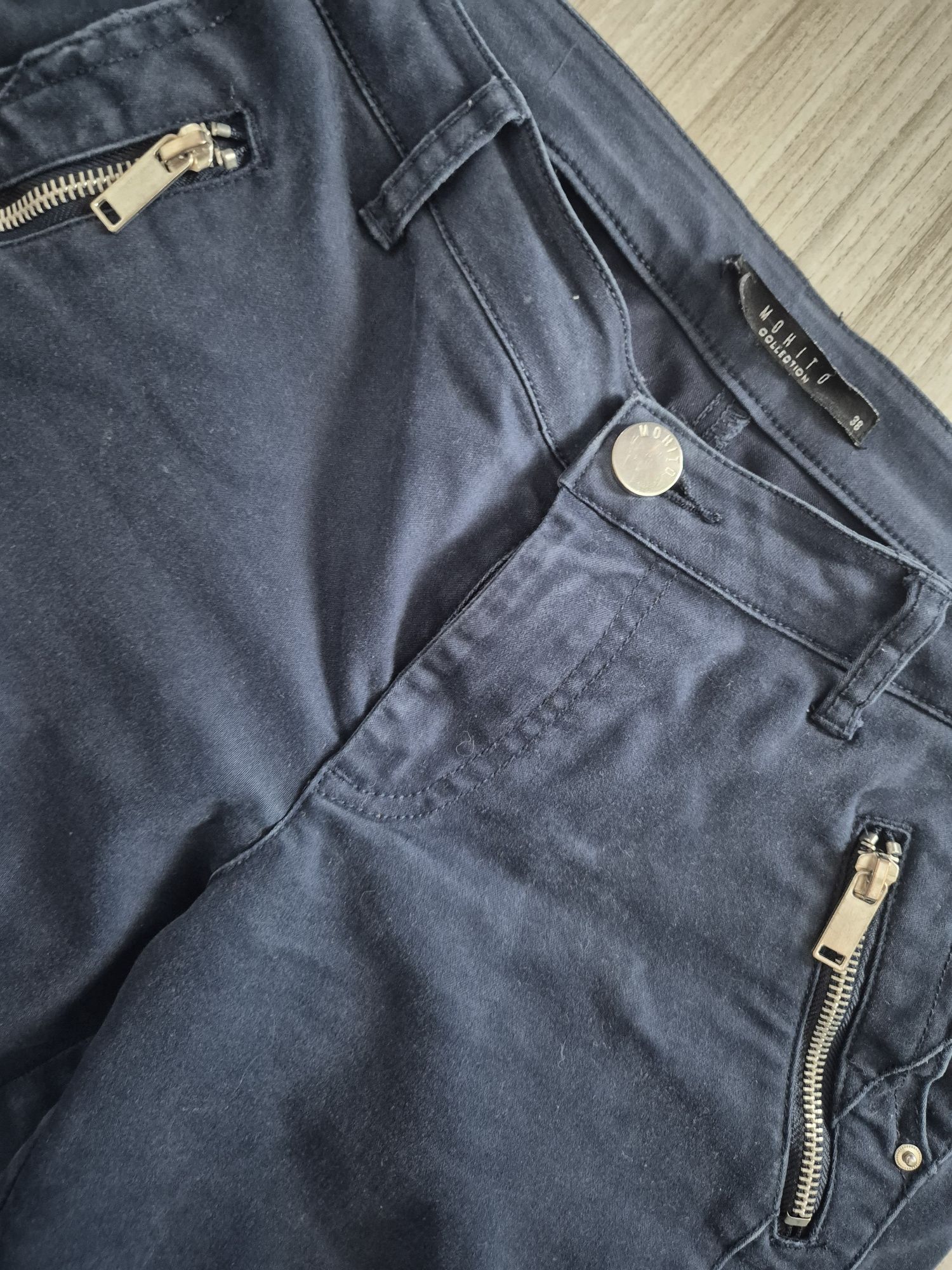 Spodnie jeans mohito collection rozmiar 38