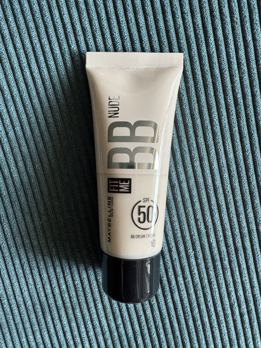 Maybelline Fit Me BB Nude odcień 10