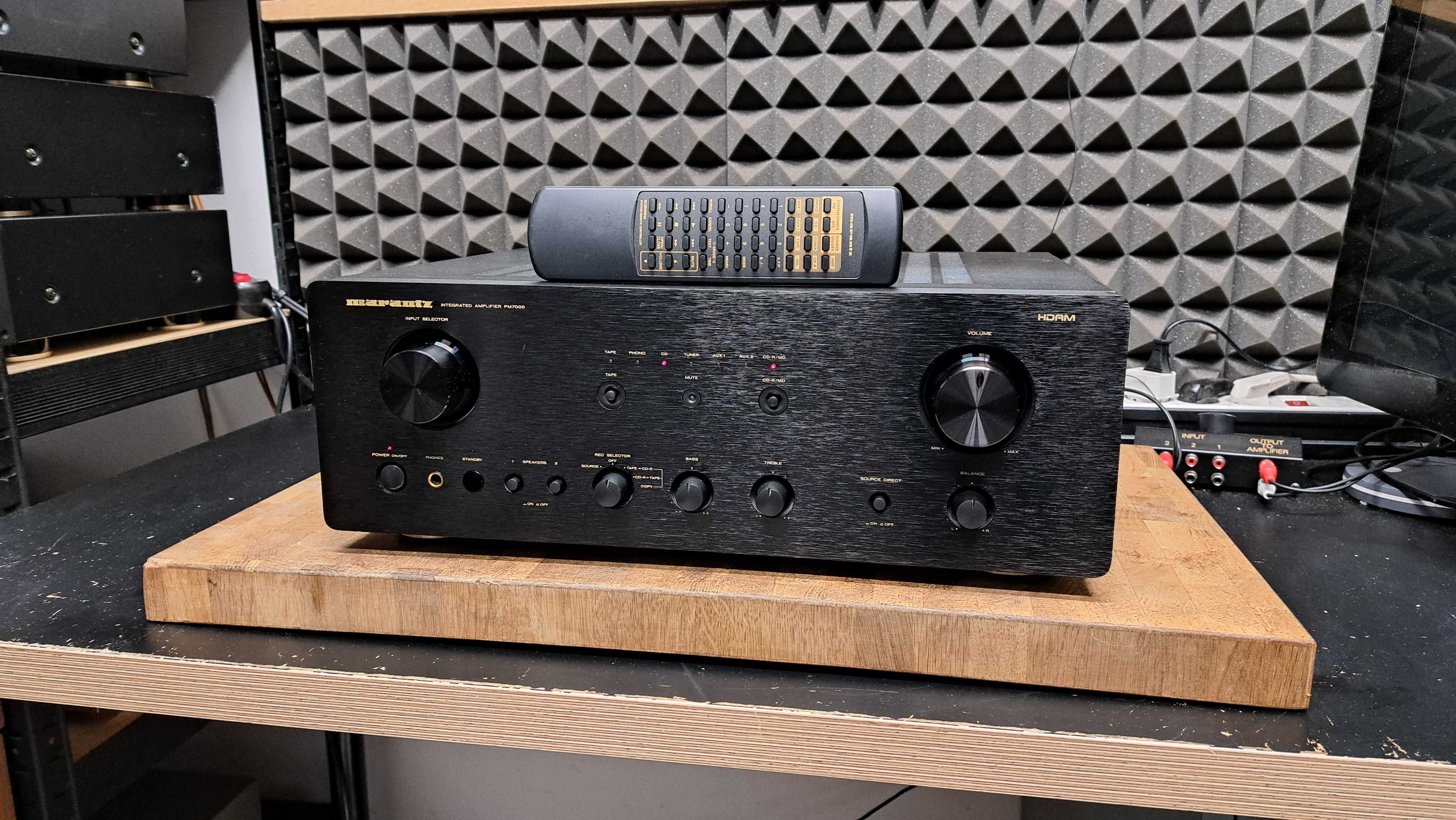 Wzmacniacz Marantz PM7000 z pilotem