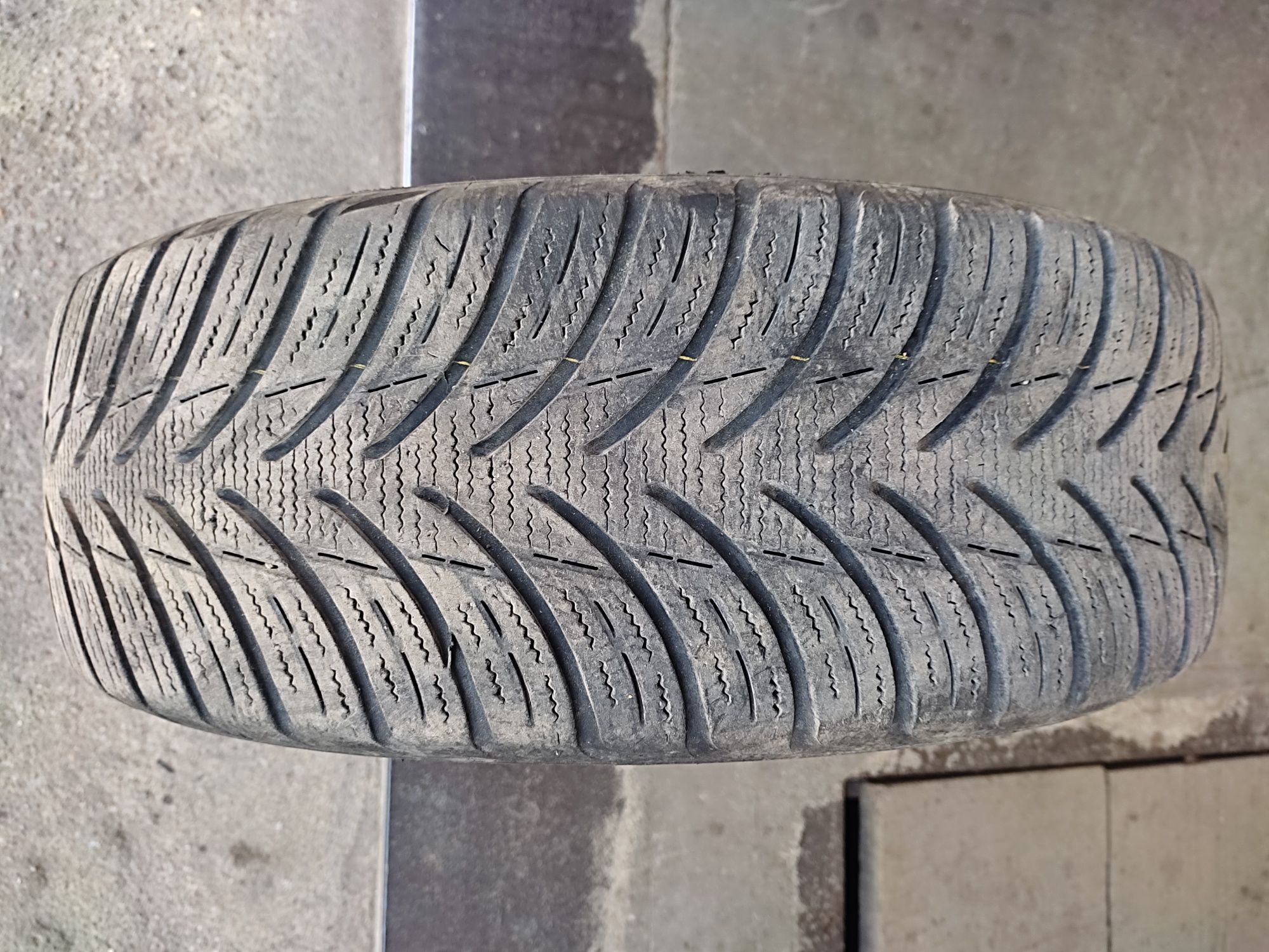 Шини з дисками 195/60r15