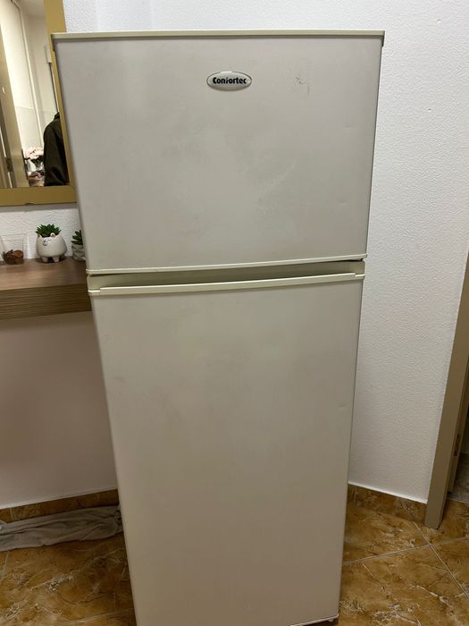 Frigorífico a venda