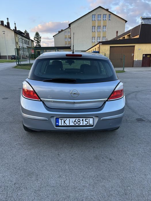 Astra H 1.8 B Niski Przebieg  156.000