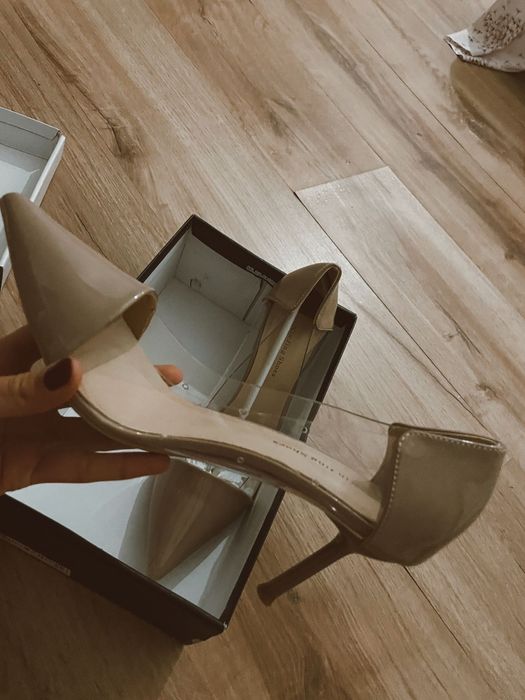 Sapato feminino tamanho 41 mas e forma pequena