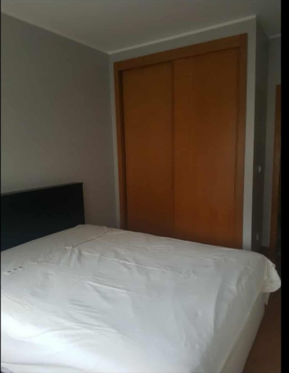 Alugo quarto a estudante