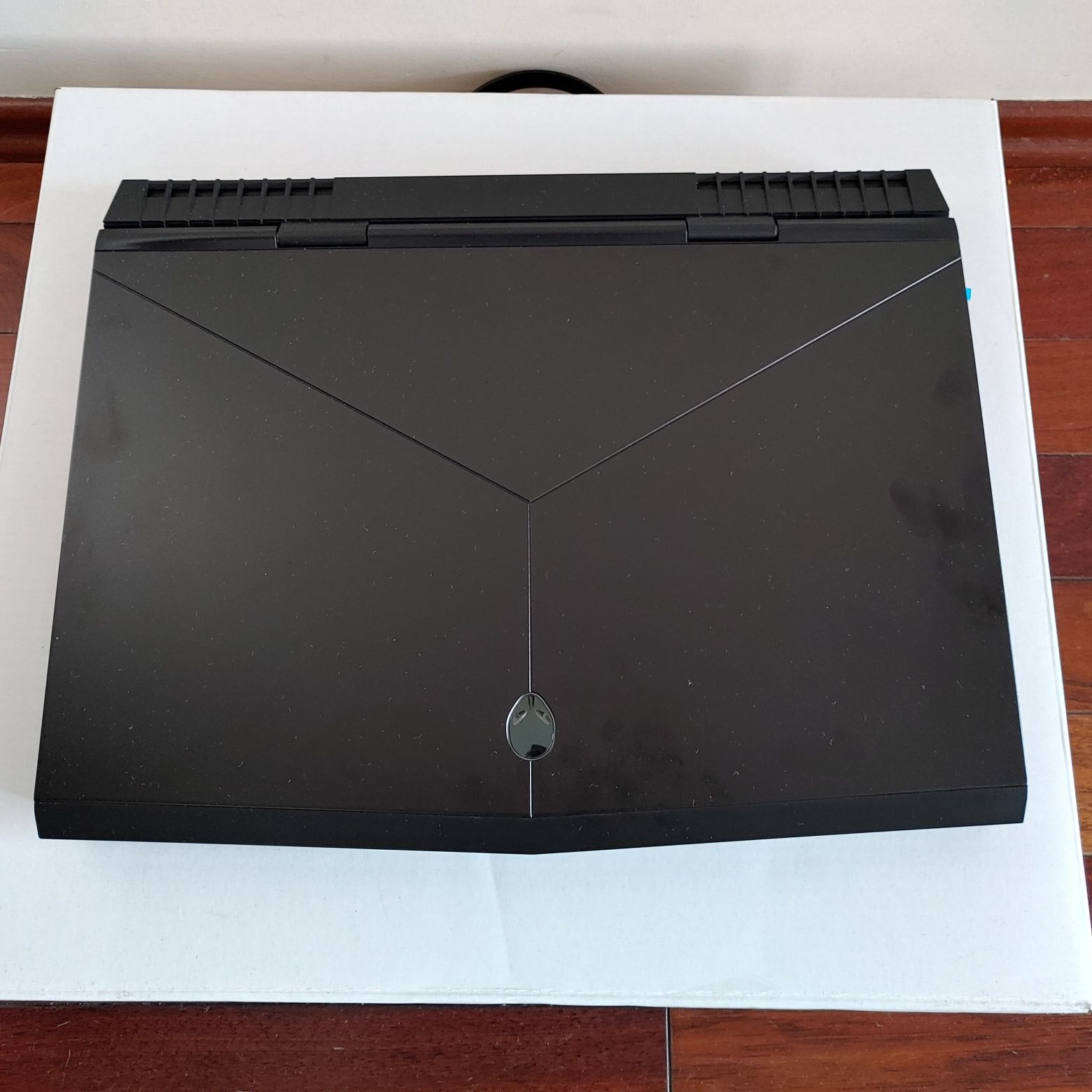 Alienware 17 R5 32GB GTX1080 SSD 1TB 980 PRO+2TB 980 PRO CASH ONLY!