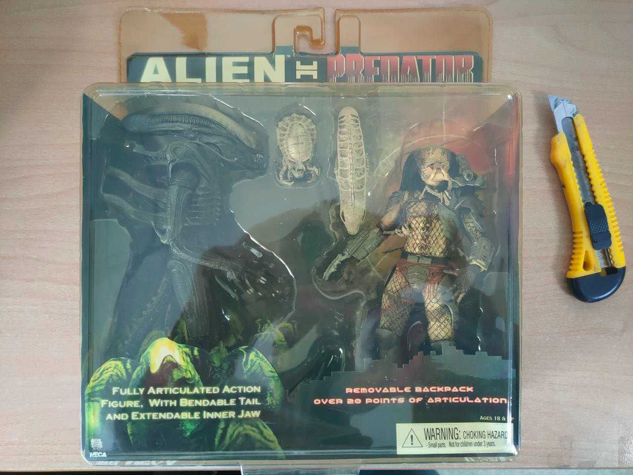 Комплект фігур Хижак та Чужий NECA Alien Predator 2-pack