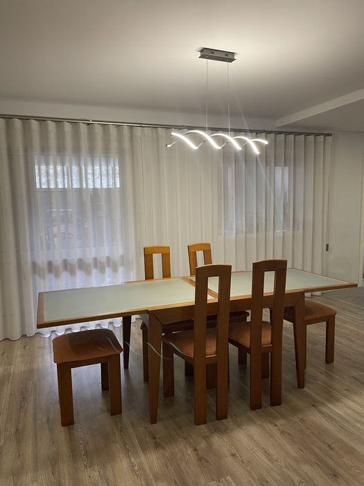 Conjunto de mesa sala com cadeira