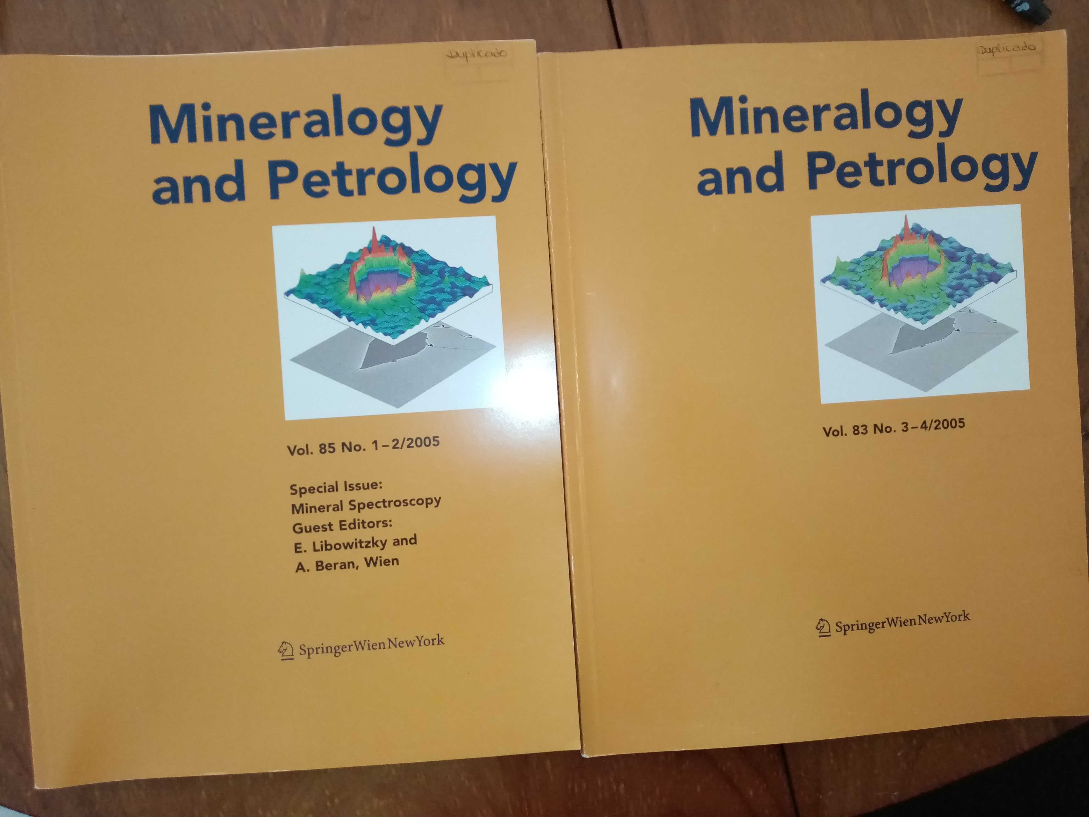 Revista do Livro Vértice Zoologist Lithos Mineralogy Petrology