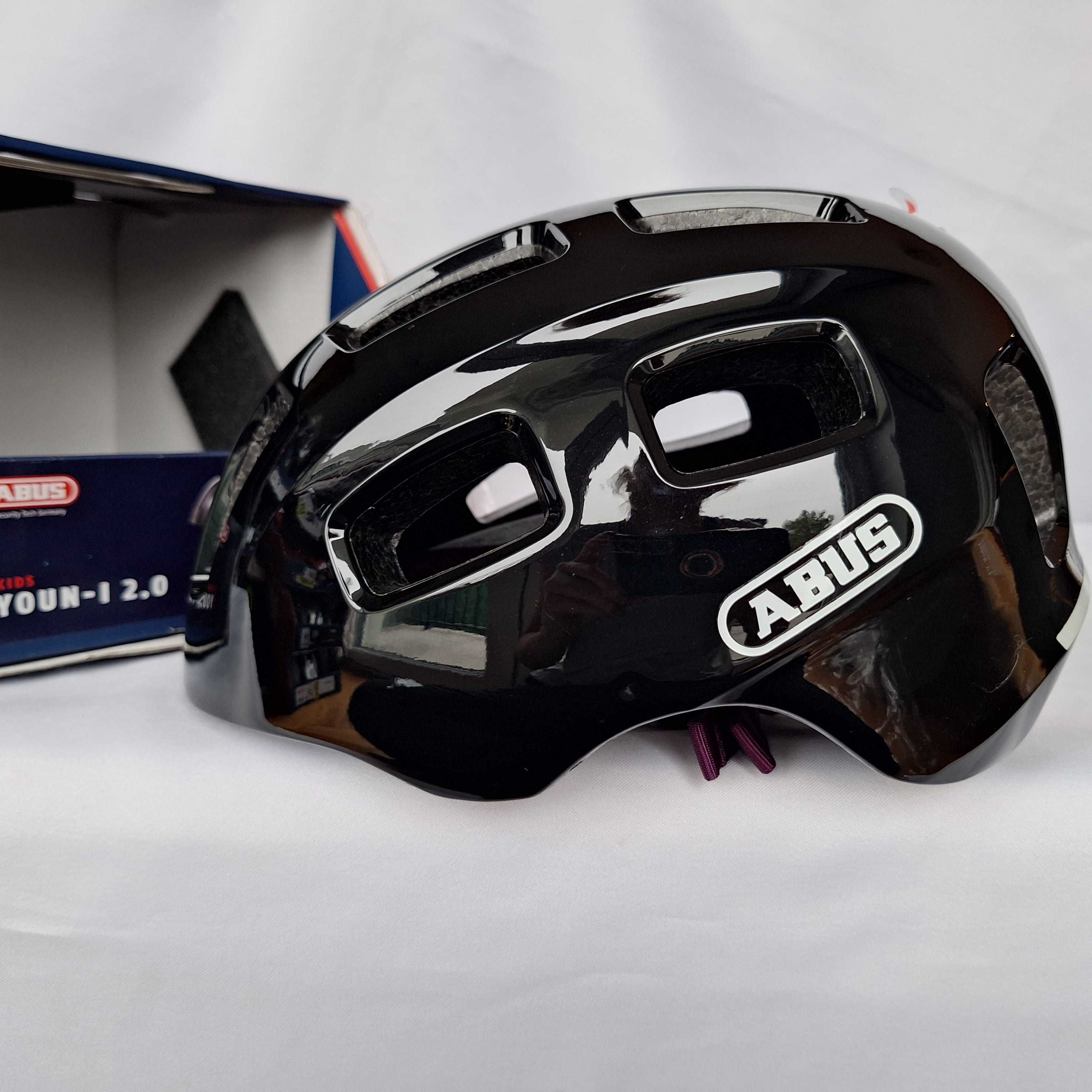 Kask rowerowy Abus Youn-I 2.0 LED Black Violet M 52-57cm