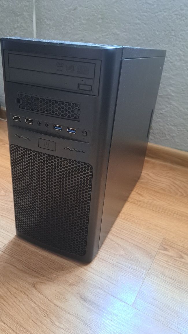 PC i7 8700 6/12x 4,60GHz+16GB DDR4+m2 128SSD Win11/Nowa K+M LED