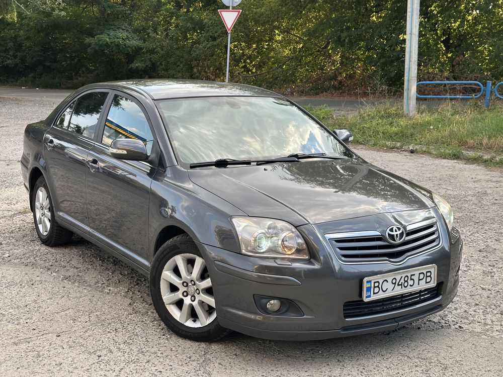Toyota Avensis 2008 року (рестайлінг)